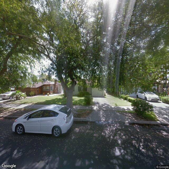 photo of 4824 ARCOLA AVE LOS ANGELES CA 91601