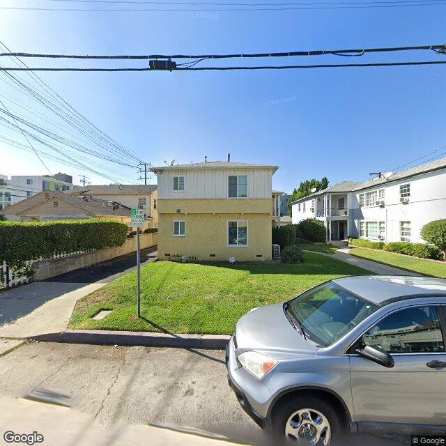 photo of 4407 ENSIGN AVE LOS ANGELES CA 91602