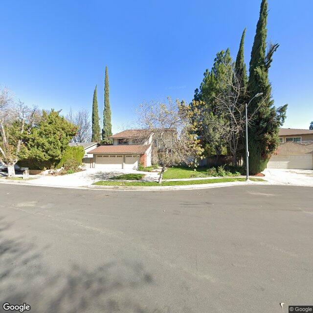 photo of 7616 FAUST AVE LOS ANGELES CA 91304