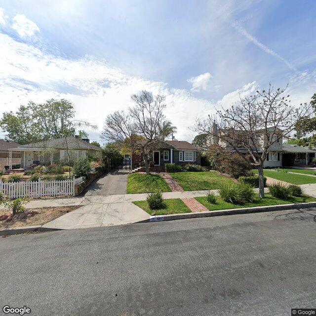 photo of 4917 SANCOLA AVE LOS ANGELES CA 91601