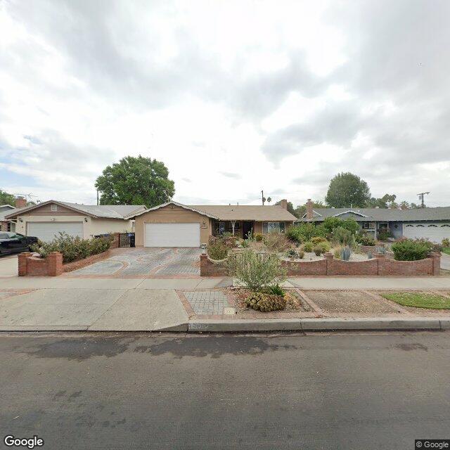 photo of 7722 KENTLAND AVE LOS ANGELES CA 91304