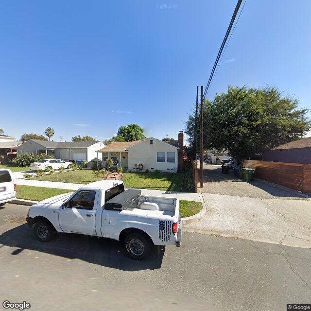 photo of 5416 AUCKLAND AVE LOS ANGELES CA 91601