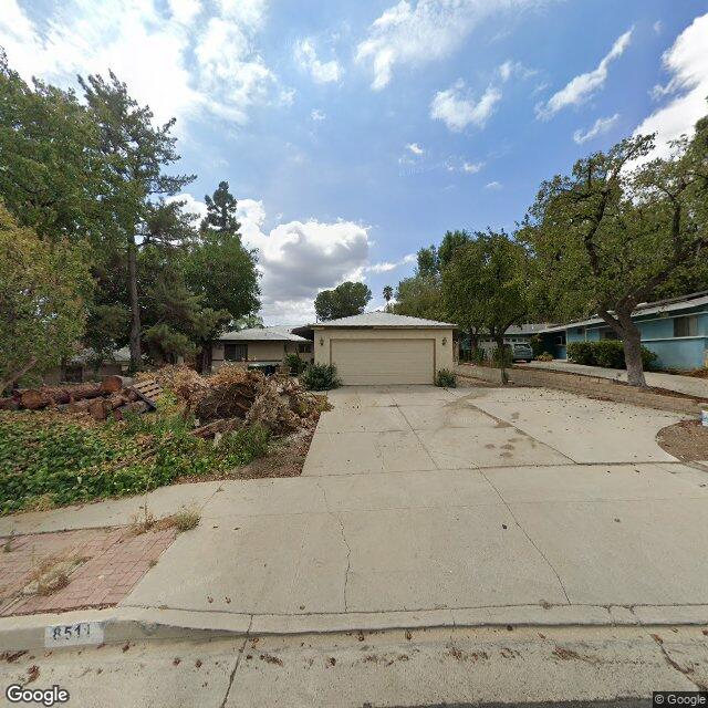 photo of 8511 EATOUGH AVE LOS ANGELES CA 91304