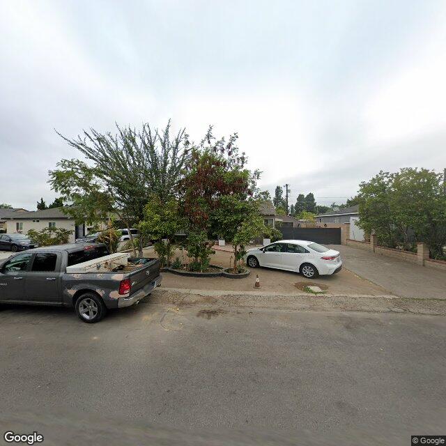 photo of 7847 CRANER AVE LOS ANGELES CA 91352