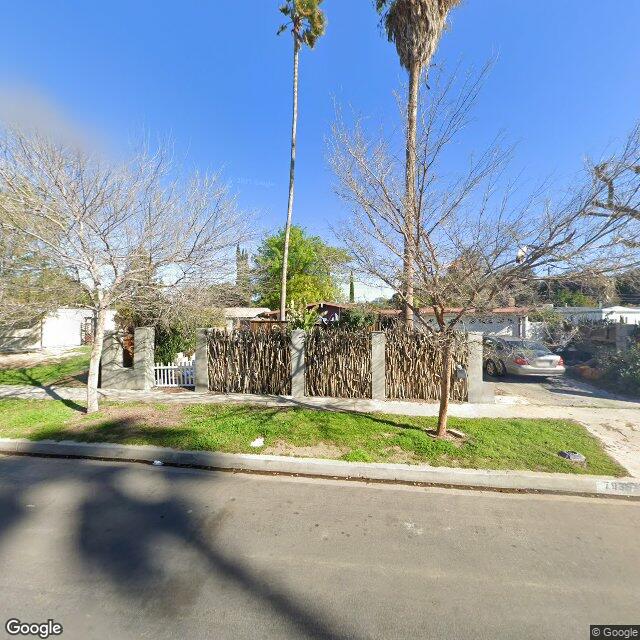 photo of 7938 SALE AVE LOS ANGELES CA 91304