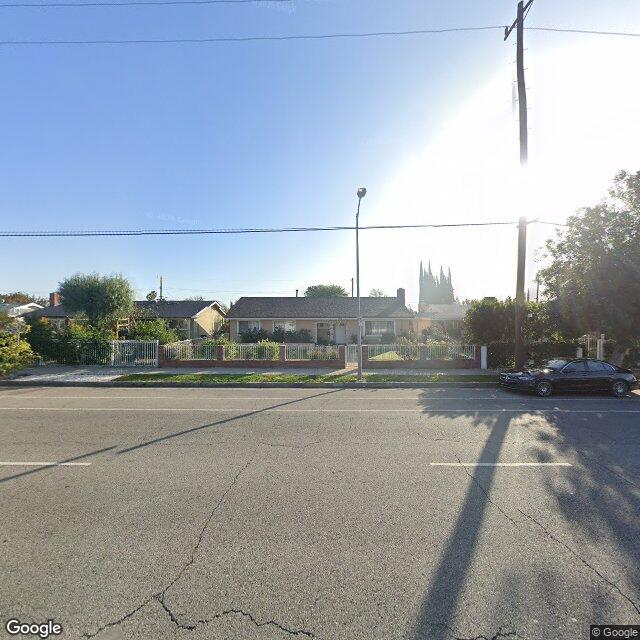 photo of 7912 FALLBROOK AVE LOS ANGELES CA 91304