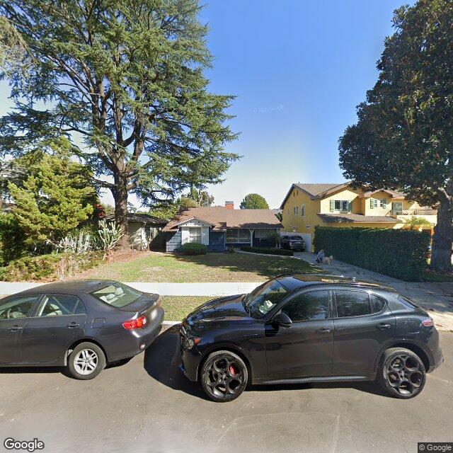 photo of 4266 RIVERTON AVE LOS ANGELES CA 91602