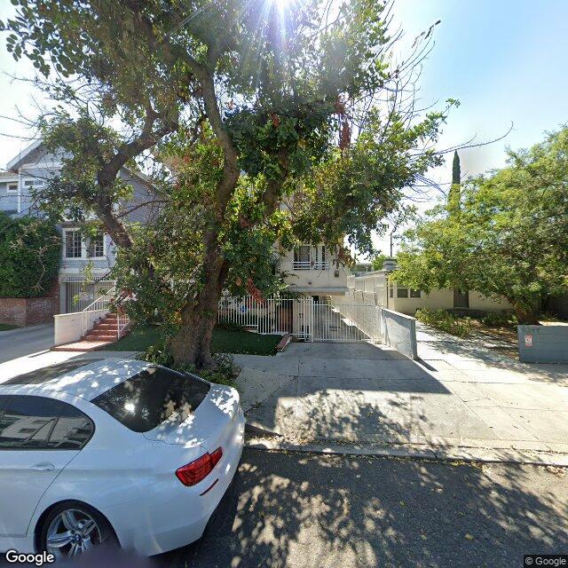 photo of 5245 SATSUMA AVE LOS ANGELES CA 91601