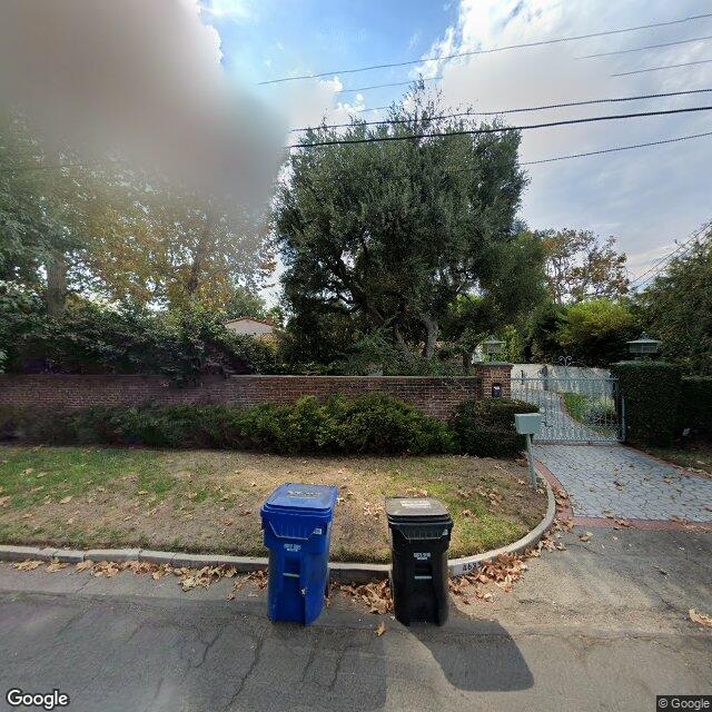 photo of 4635 LEDGE AVE LOS ANGELES CA 91602