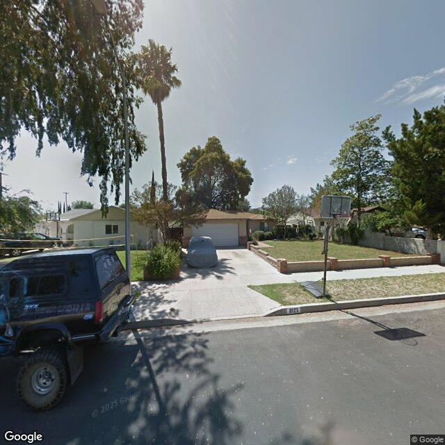 photo of 8123 MAYNARD AVE LOS ANGELES CA 91304