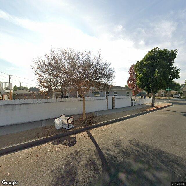 photo of 2244 N DYMOND ST BURBANK CA 91505