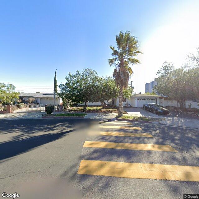 photo of 8400 HANNA AVE LOS ANGELES CA 91304