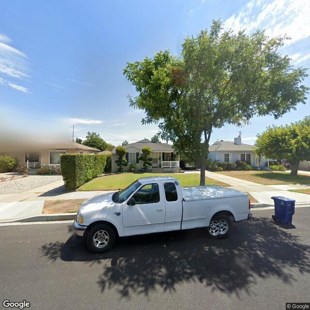 photo of 2120 N ROSE ST BURBANK CA 91505