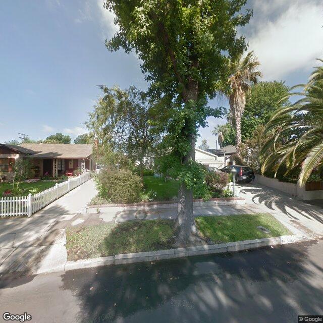 photo of 5055 WILLOWCREST AVE LOS ANGELES CA 91601