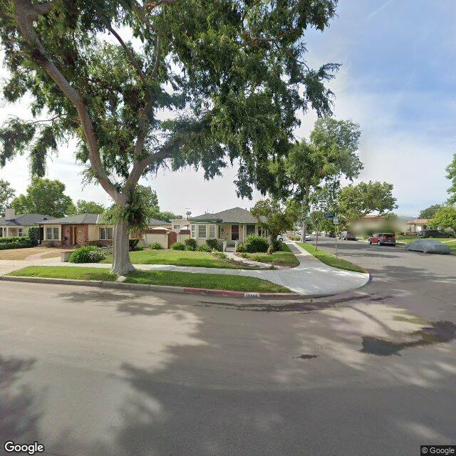 photo of 10466 CUMPSTON ST LOS ANGELES CA 91601