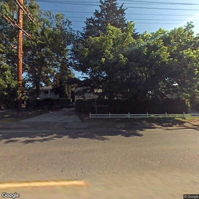 photo of 10411 CAMARILLO ST LOS ANGELES CA 91602