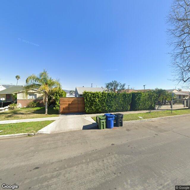 photo of 6642 CLEON AVE LOS ANGELES CA 91606