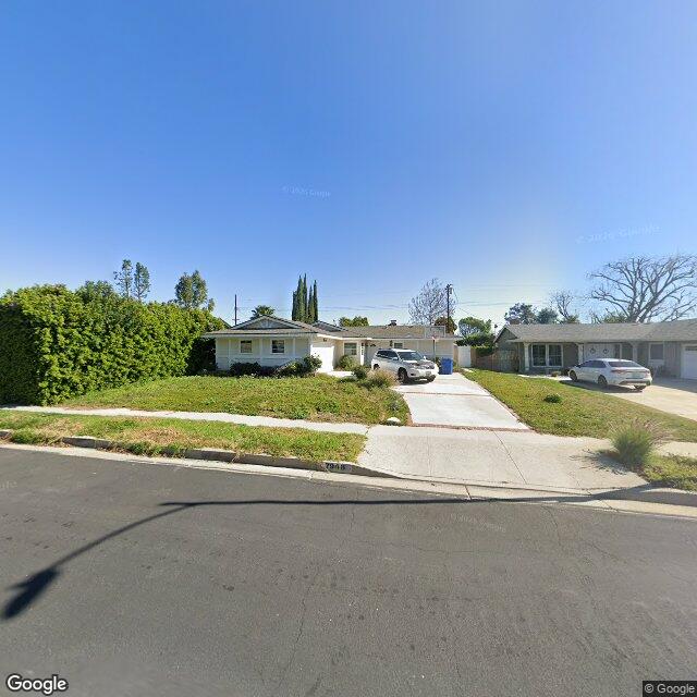 photo of 7948 PONCE AVE LOS ANGELES CA 91304