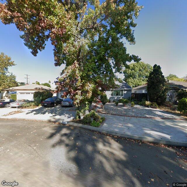 photo of 10441 TIARA ST LOS ANGELES CA 91601