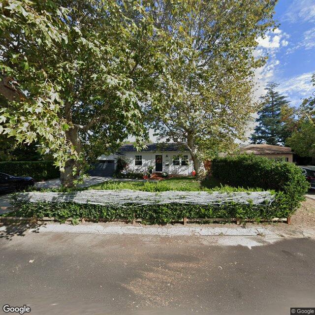 photo of 4836 PLACIDIA AVE LOS ANGELES CA 91601