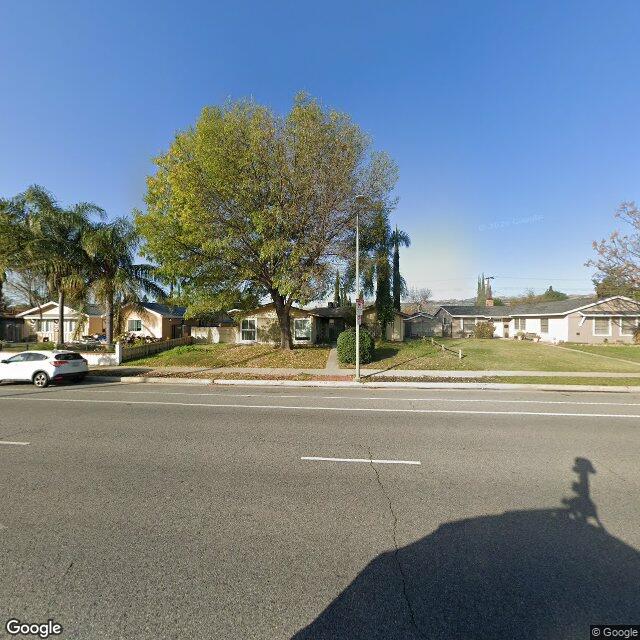 photo of 7915 FALLBROOK AVE LOS ANGELES CA 91304