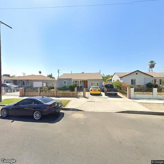photo of 7529 DENNY AVE LOS ANGELES CA 91352