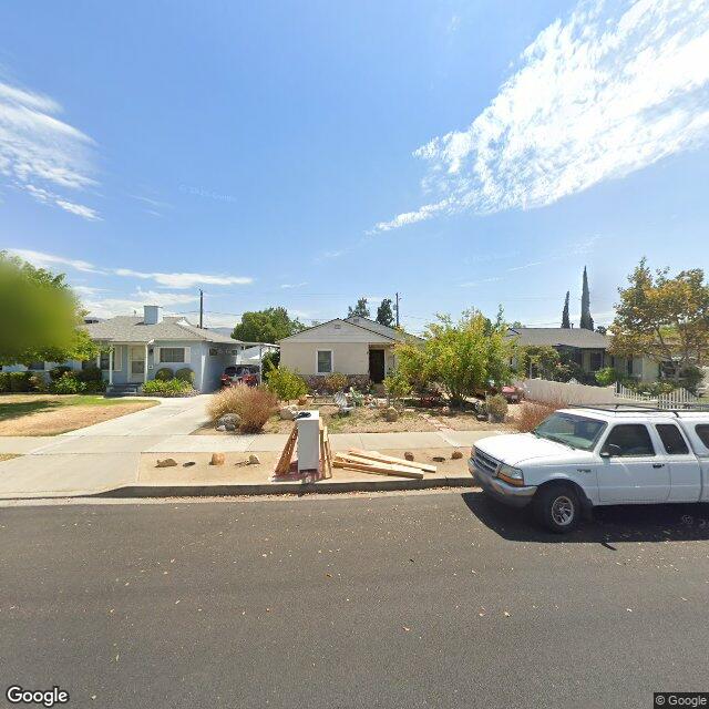 photo of 2112 N ROSE ST BURBANK CA 91505