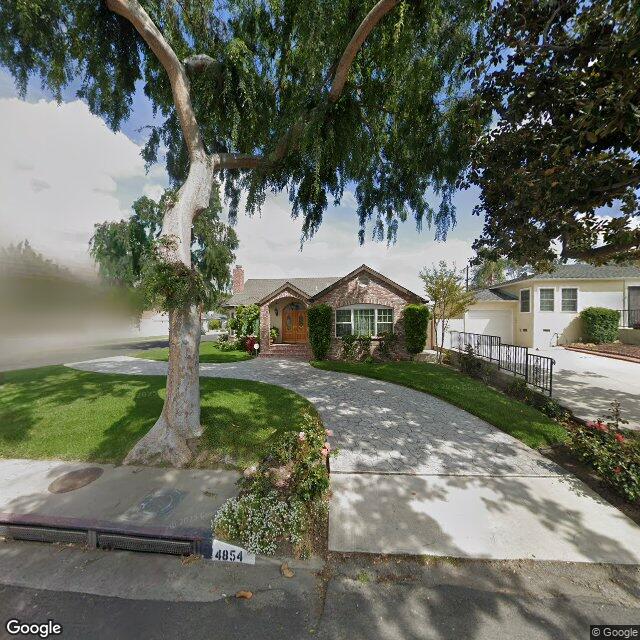 photo of 4854 LEDGE AVE LOS ANGELES CA 91601