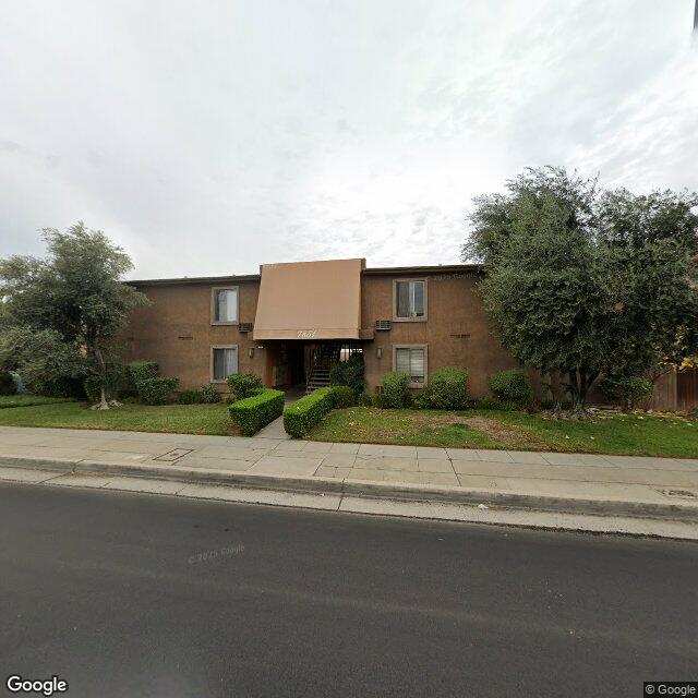 photo of 7851 TOPANGA CANYON BLVD LOS ANGELES CA 91304