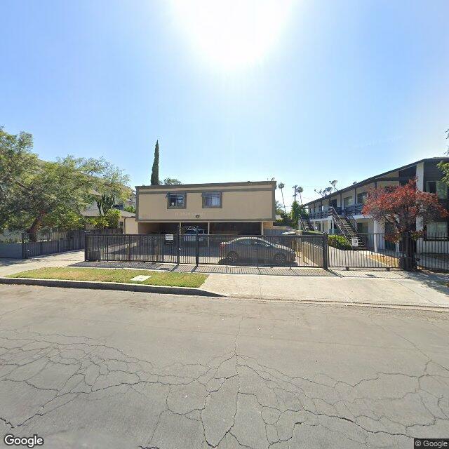photo of 5255 SATSUMA AVE LOS ANGELES CA 91601