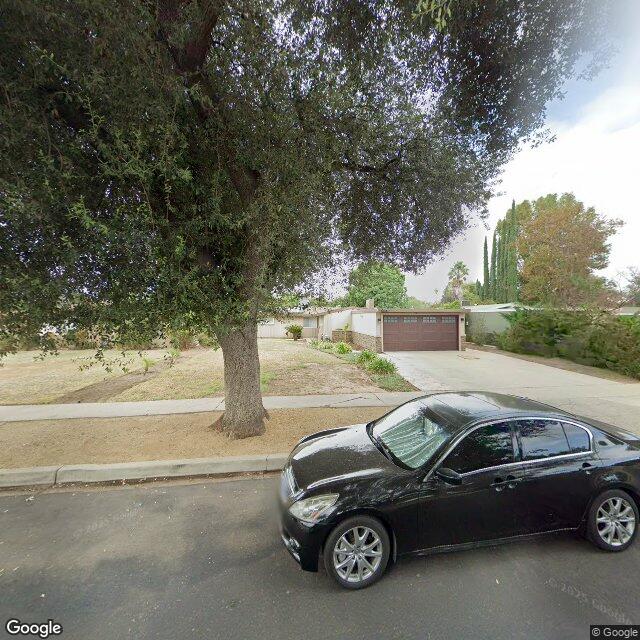 photo of 7813 KENTLAND AVE LOS ANGELES CA 91304