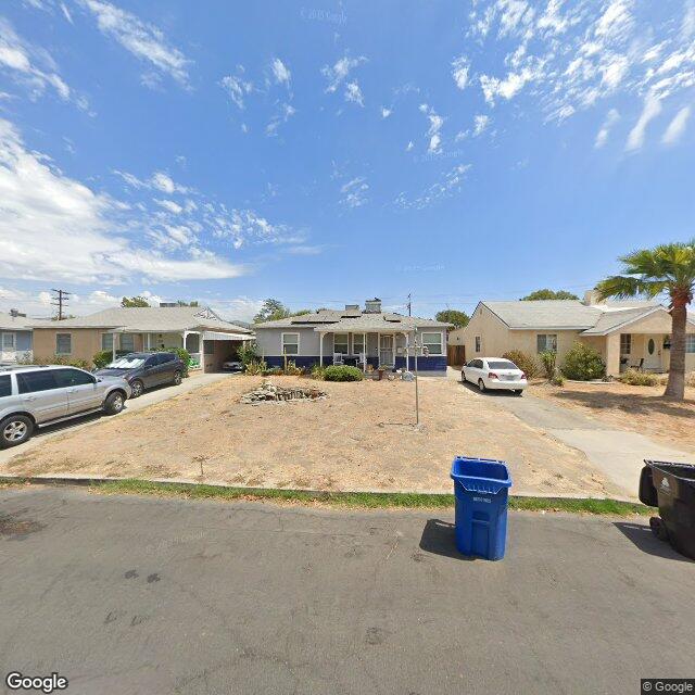 photo of 6142 SATSUMA AVE LOS ANGELES CA 91606