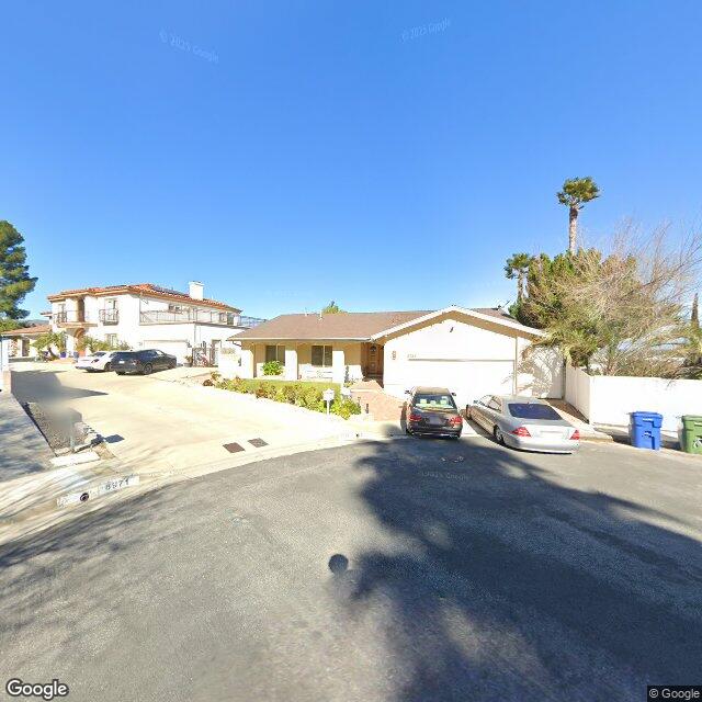 photo of 8984 HANNA AVE LOS ANGELES CA 91304
