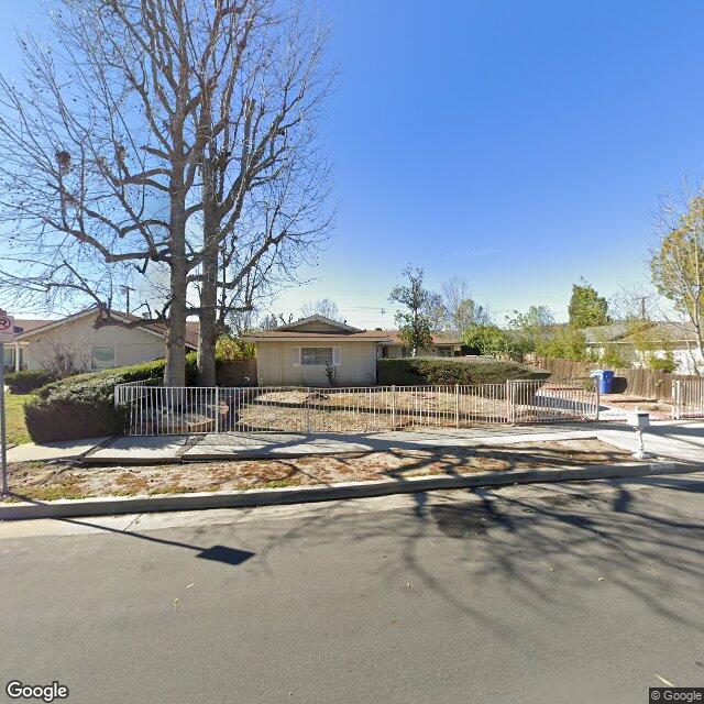 photo of 7931 VICKY AVE LOS ANGELES CA 91304