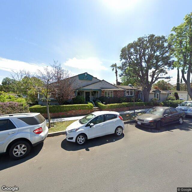 photo of 10530 ADDISON ST LOS ANGELES CA 91601