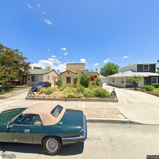 photo of 5718 CRANER AVE LOS ANGELES CA 91601