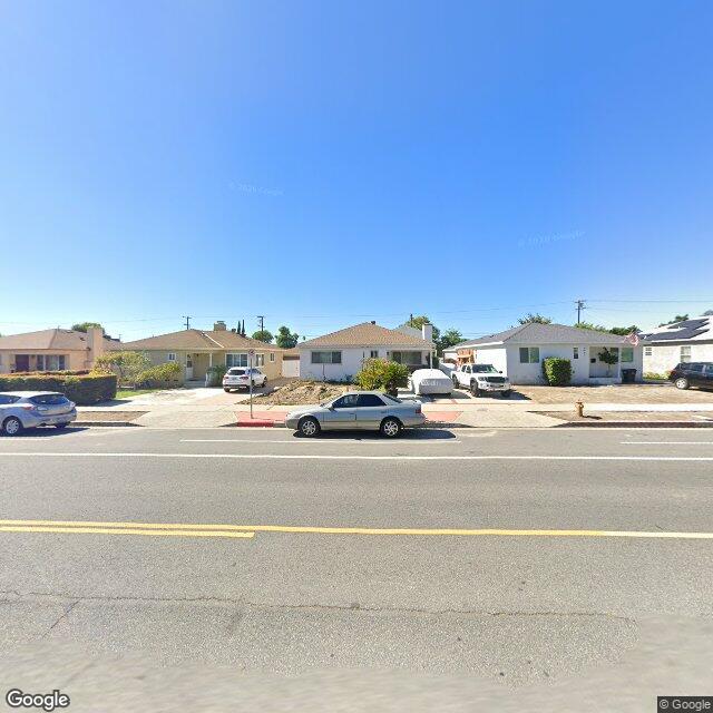 photo of 6455 CLYBOURN AVE LOS ANGELES CA 91606
