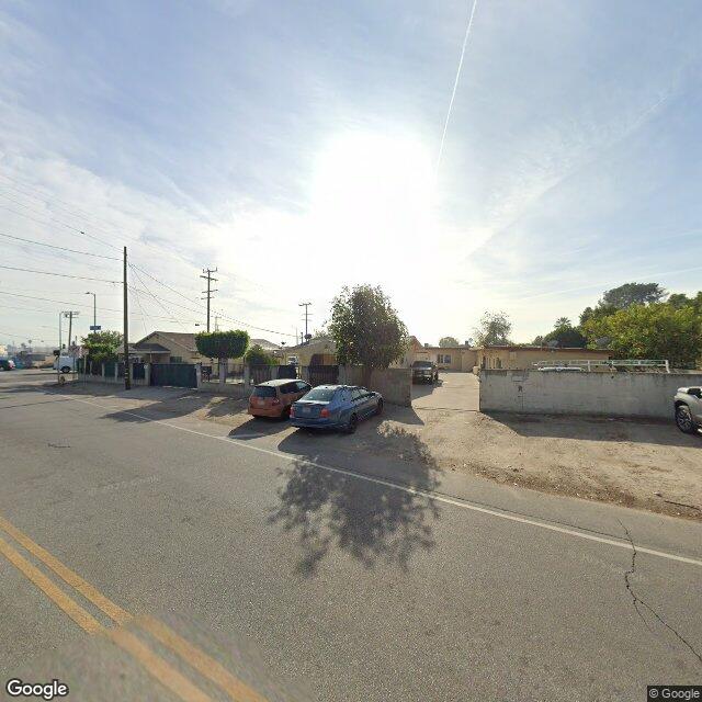photo of 10718 STRATHERN ST LOS ANGELES CA 91352