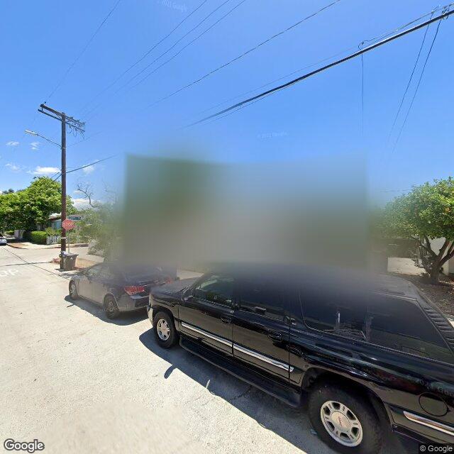 photo of 10942 COLLINS ST LOS ANGELES CA 91601