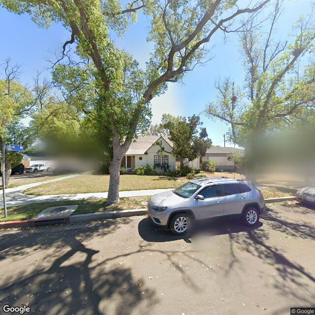 photo of 10444 CUMPSTON ST LOS ANGELES CA 91601