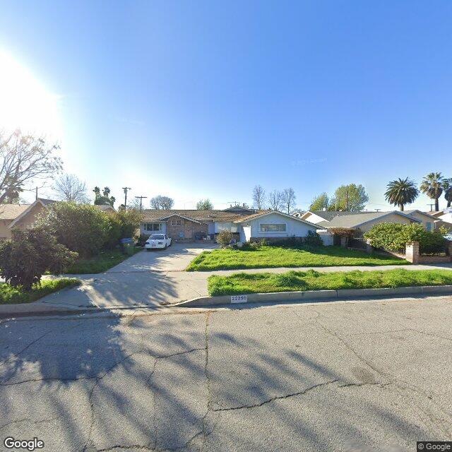 photo of 22250 STRATHERN ST LOS ANGELES CA 91304