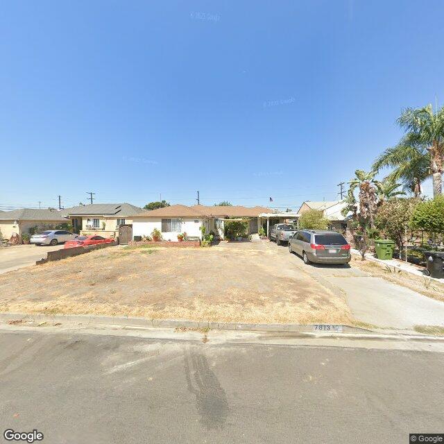 photo of 7813 CLEON AVE LOS ANGELES CA 91352