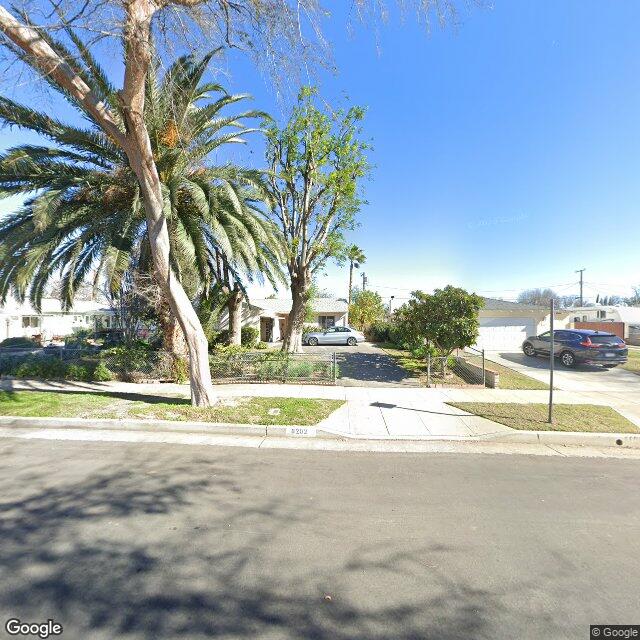 photo of 8202 MAYNARD AVE LOS ANGELES CA 91304