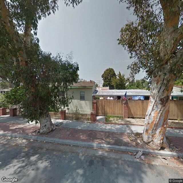 photo of 4634 CARTWRIGHT AVE LOS ANGELES CA 91602