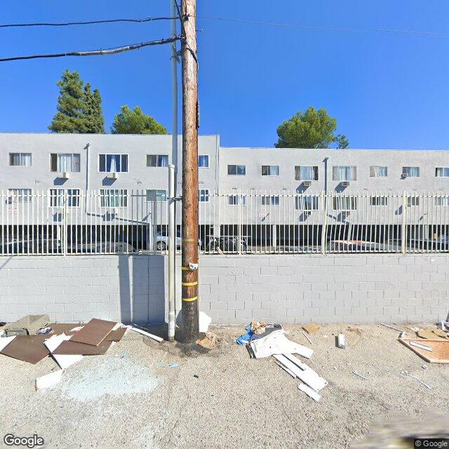 photo of 6101 CLYBOURN AVE LOS ANGELES CA 91606