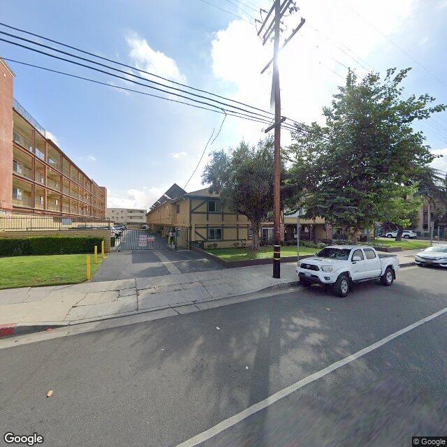 photo of 6702 VINELAND AVE LOS ANGELES CA 91606