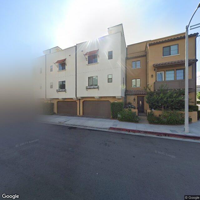 photo of 4619 RIVERTON AVE LOS ANGELES CA 91602