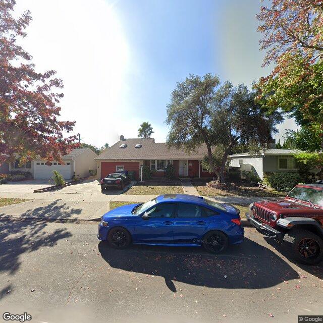 photo of 10426 TIARA ST LOS ANGELES CA 91601