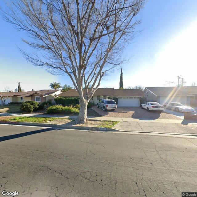 photo of 7914 FARRALONE AVE LOS ANGELES CA 91304