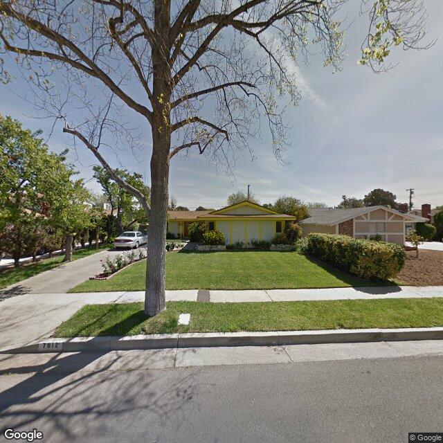photo of 7912 VICKY AVE LOS ANGELES CA 91304